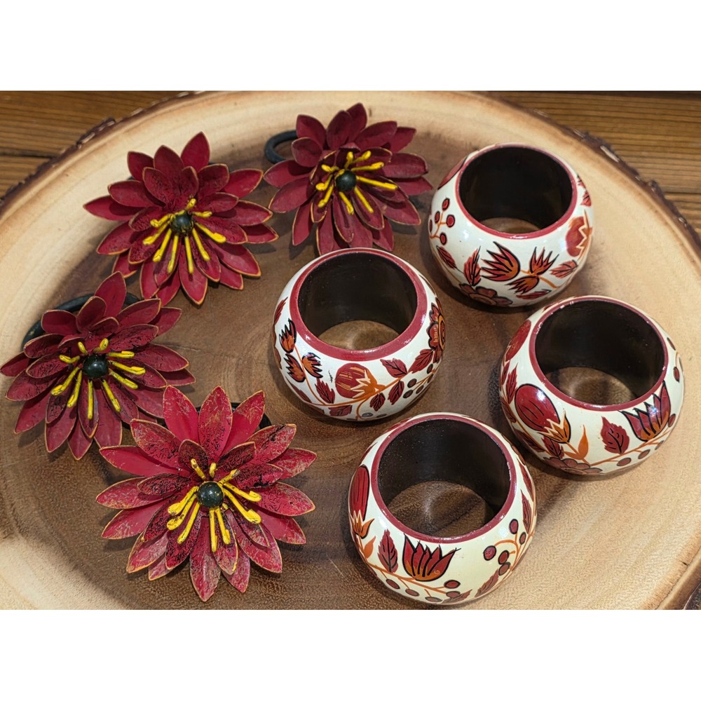 VTG Boho Rustic Floral Napkin Rings(8)Hand Painted Wood/Metal Flower Rings